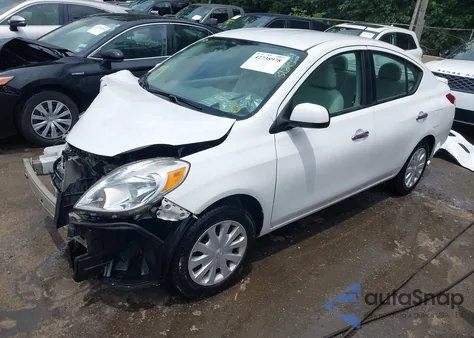 2013 Nissan Versa 1.6 Sv z USA, uszkodzony, nr VIN 3N1CN7AP7DL874232